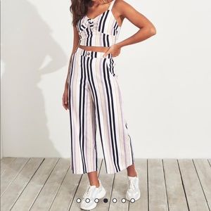 Hollister Striped two piece set WORN ONCE